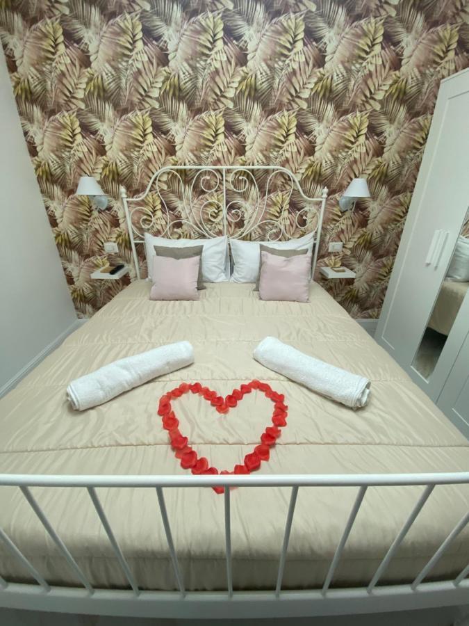 B&B Carme Neapol Zewnętrze zdjęcie